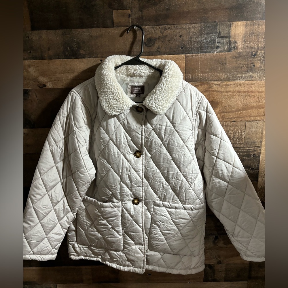 OFF WHITE LIGHT WEIGHT PUFFER JACKET - Picture 2 of 7
